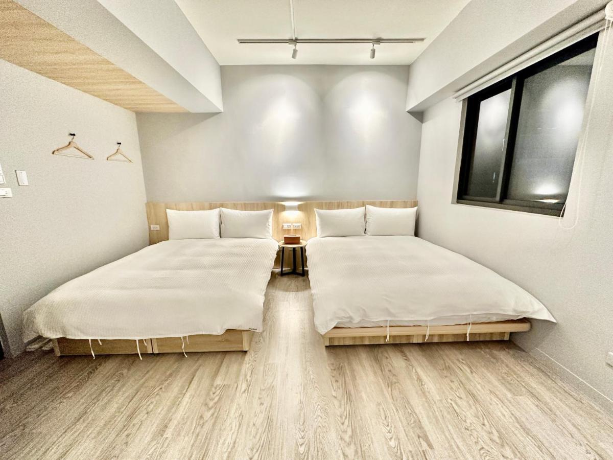 Апартаменты 茗居 House Тайчжун Экстерьер фото